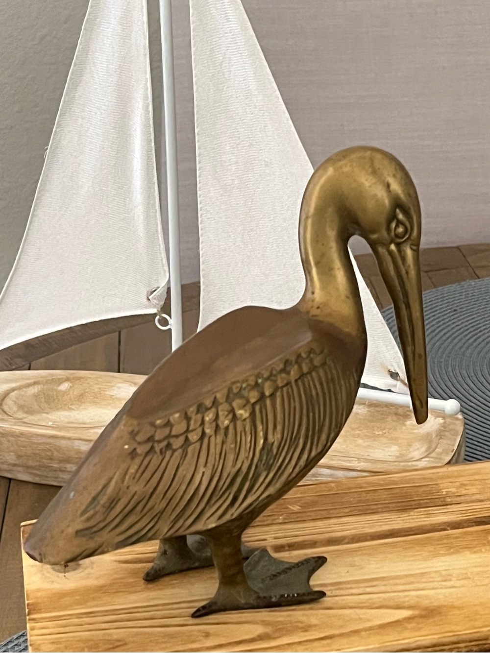 Vintage brass pelican 2 lbs 3 oz 7.5” x 6.25” Ocean Beach Bird Decor Nautical